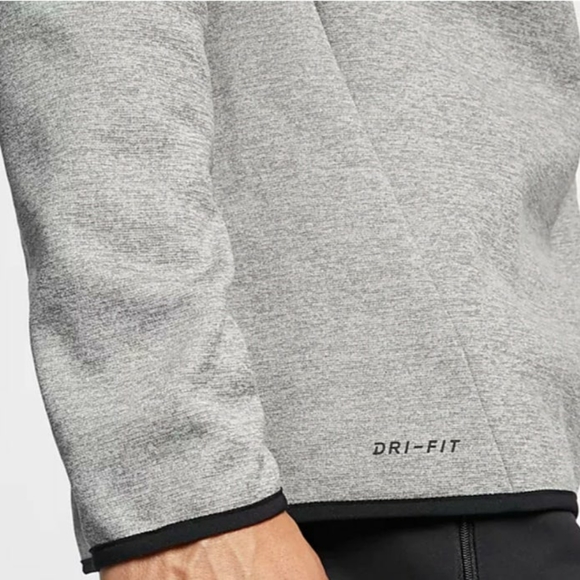 SOLD OUT NIKE THERMA DRI FIT Jacket Sweatshirt - Picture 3 of 6